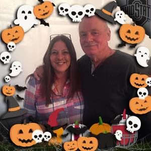 Meet your Posher, Sharon